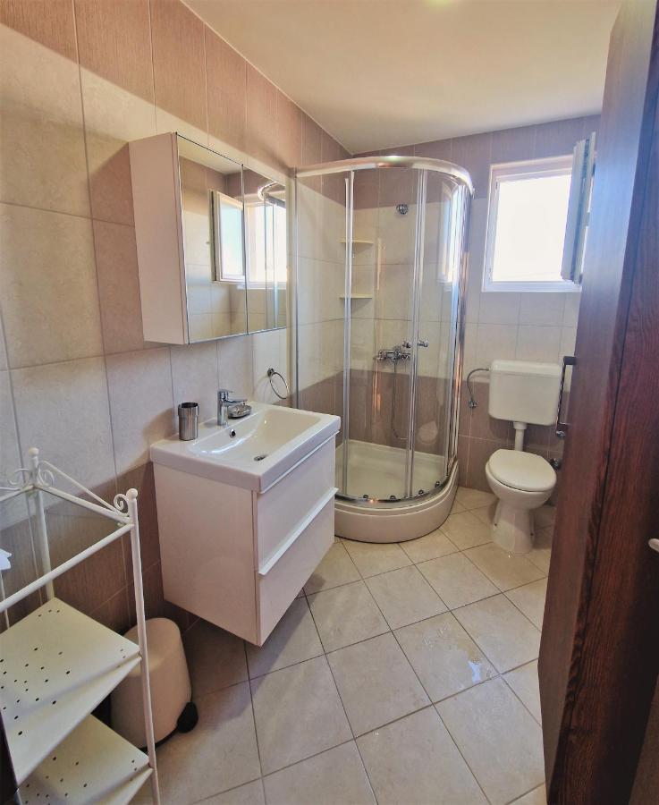 Barbat na Rabu Villa Petra מראה חיצוני תמונה
